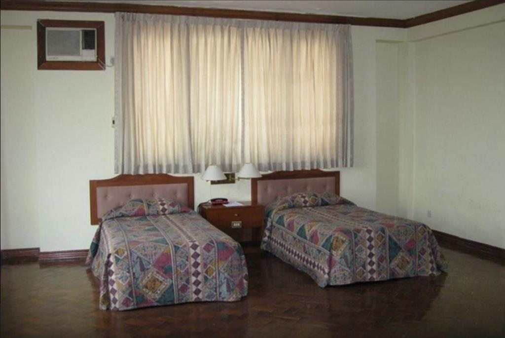 יאנגון Yuzana Hotel מראה חיצוני תמונה