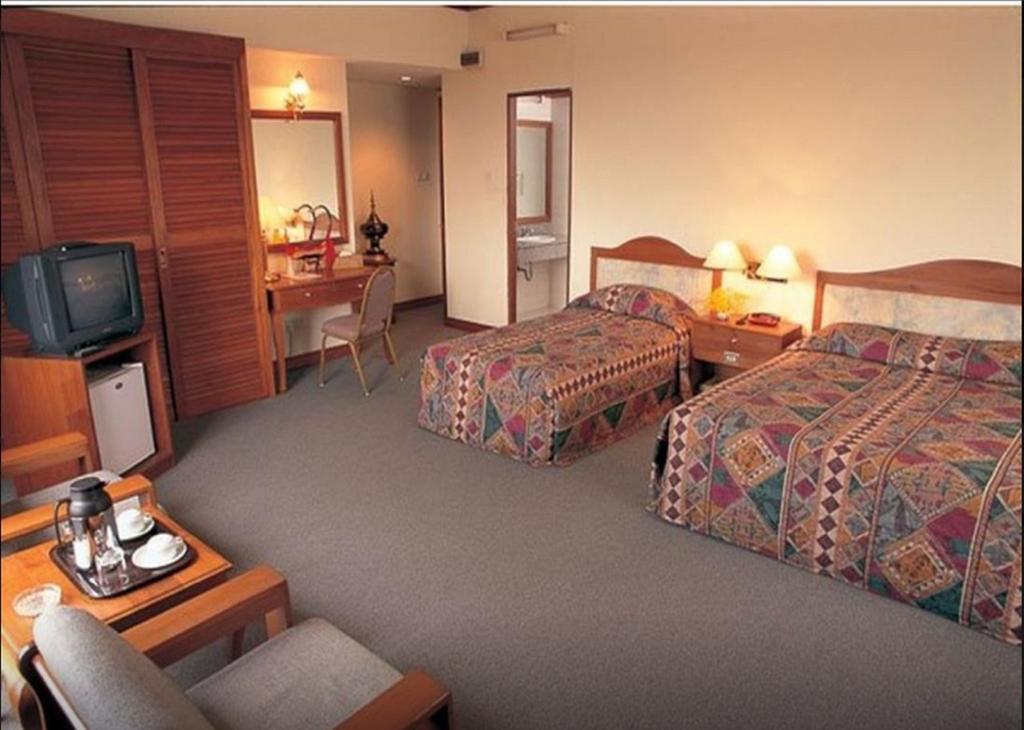 יאנגון Yuzana Hotel מראה חיצוני תמונה